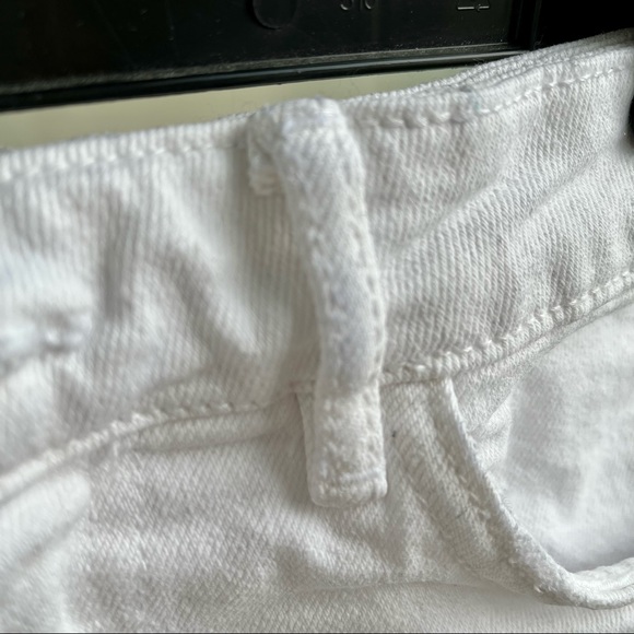Zara white high rise frayed denim shorts - Picture 4 of 4